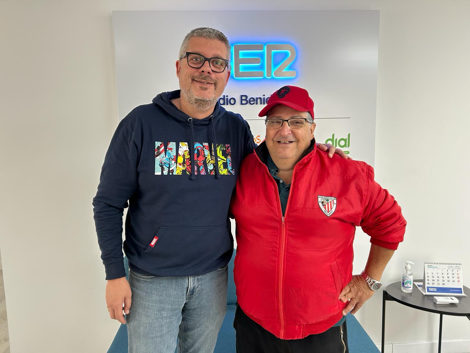 La Peña Athletic Benidorm sacará la gabarra a la playa de Levante si su equipo gana la Copa