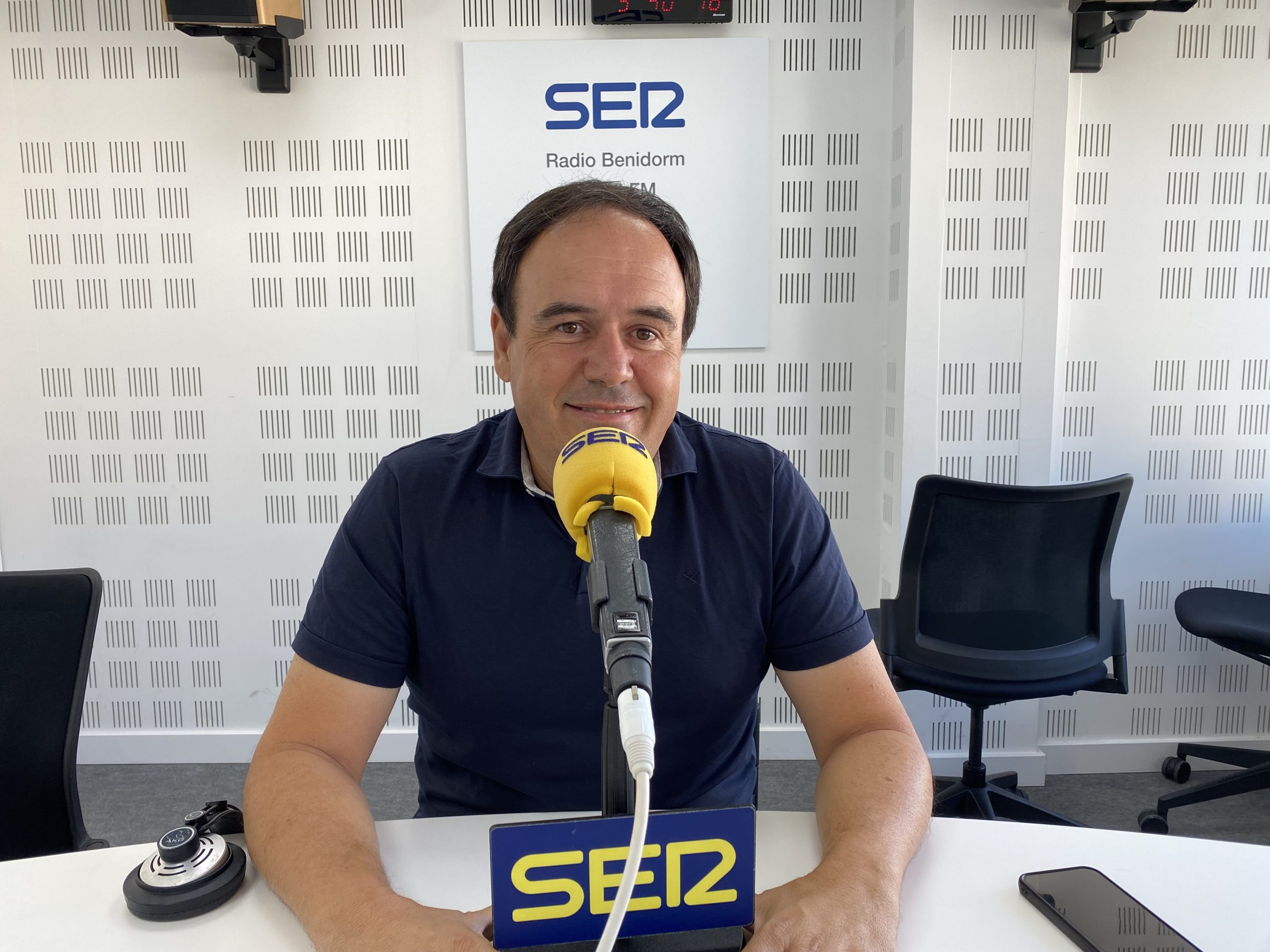 Finestrat construirá una rotonda ovalada en «La Cala» para eliminar el cruce semafórico del «Mítico»