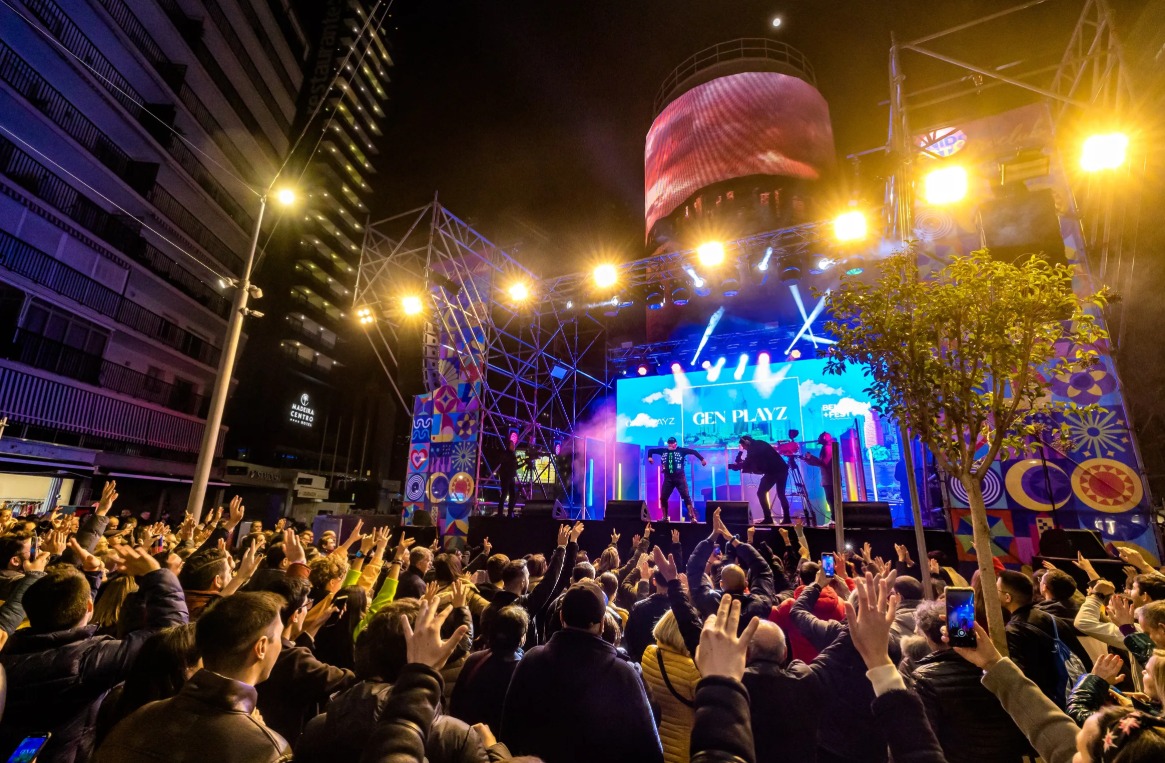 El Benidorm Fest 2025 en cifras: ocupaciones hoteleras de verano, bares llenos y audiencias internacionales