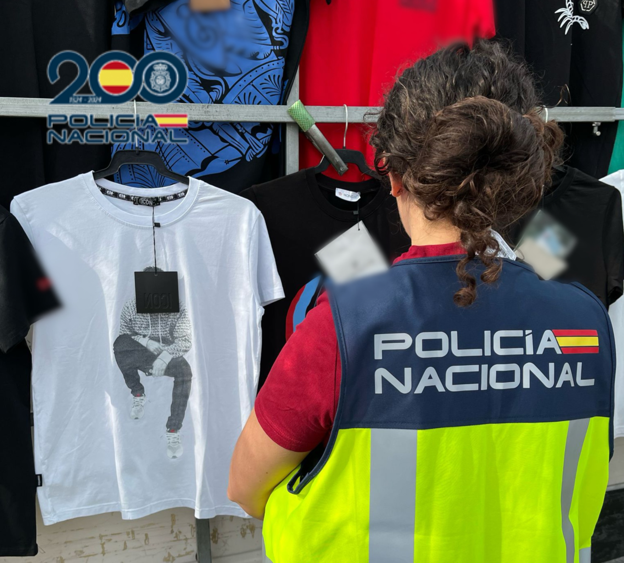 La Policía interviene más de 1.200 falsificaciones en uno de los mercadillos más famosos de Benidorm