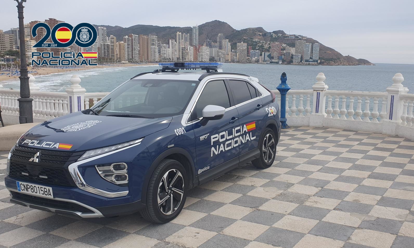 Dos detenidas en Benidorm por hurtar bolsos y carteras a turistas cerca de sus alojamientos