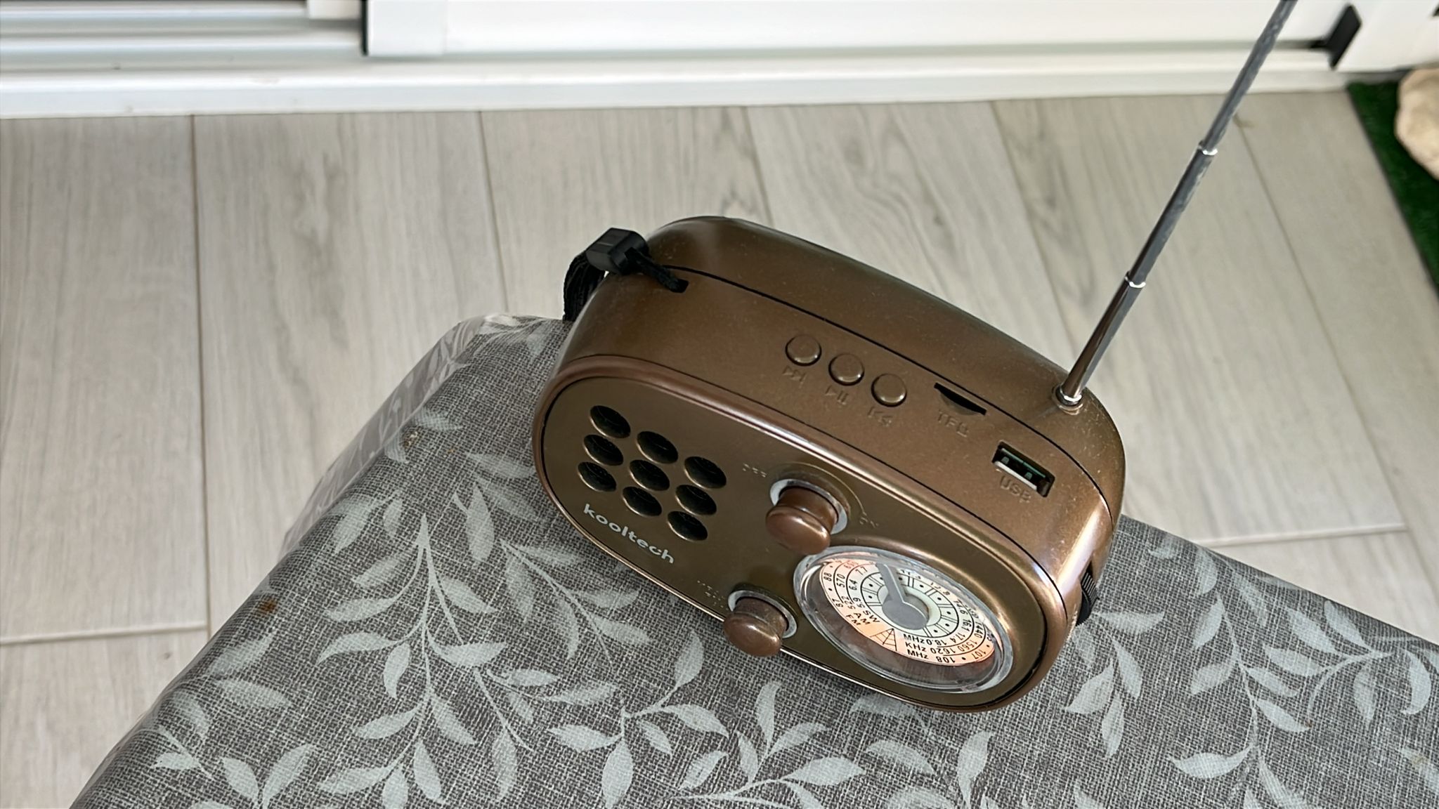 Hoteles, bares, comercios y colegios: Así se vivió el apagón en Benidorm y así ha vuelto la normalidad