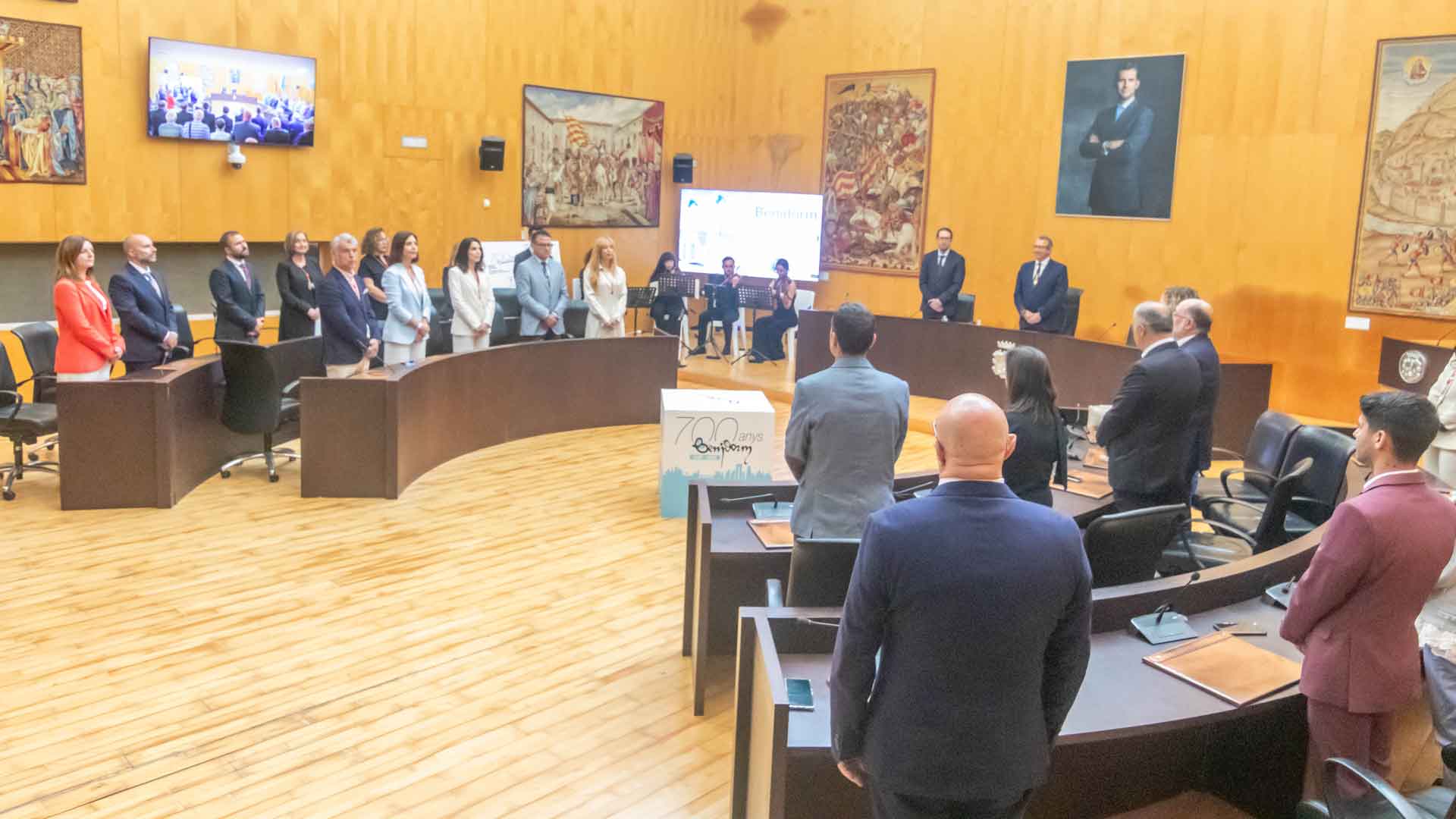 Benidorm celebra su 700 aniversario apelando a “las generaciones futuras” para seguir siendo “referente de felicidad”