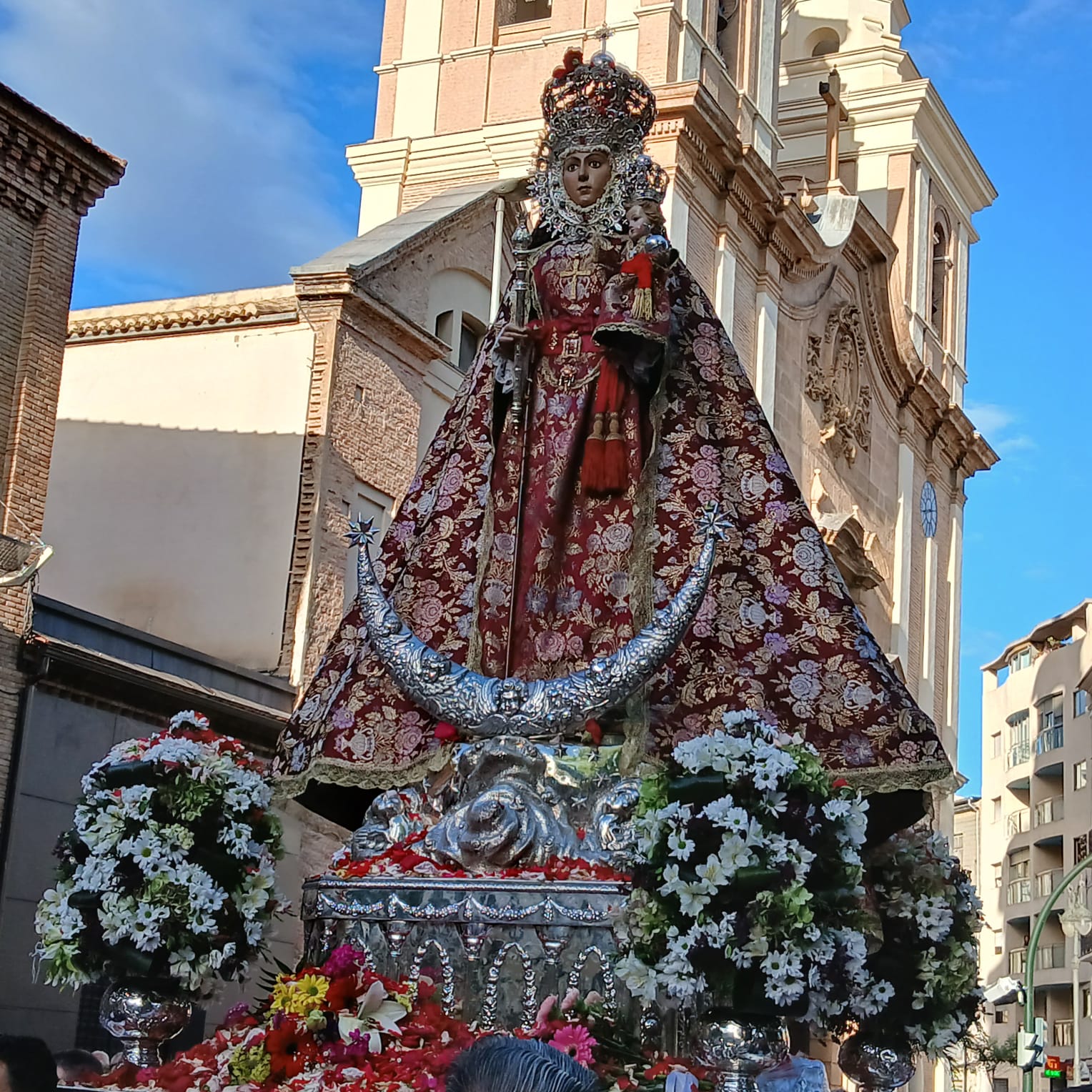 La ‘Morenica’ regresa a su casa del monte