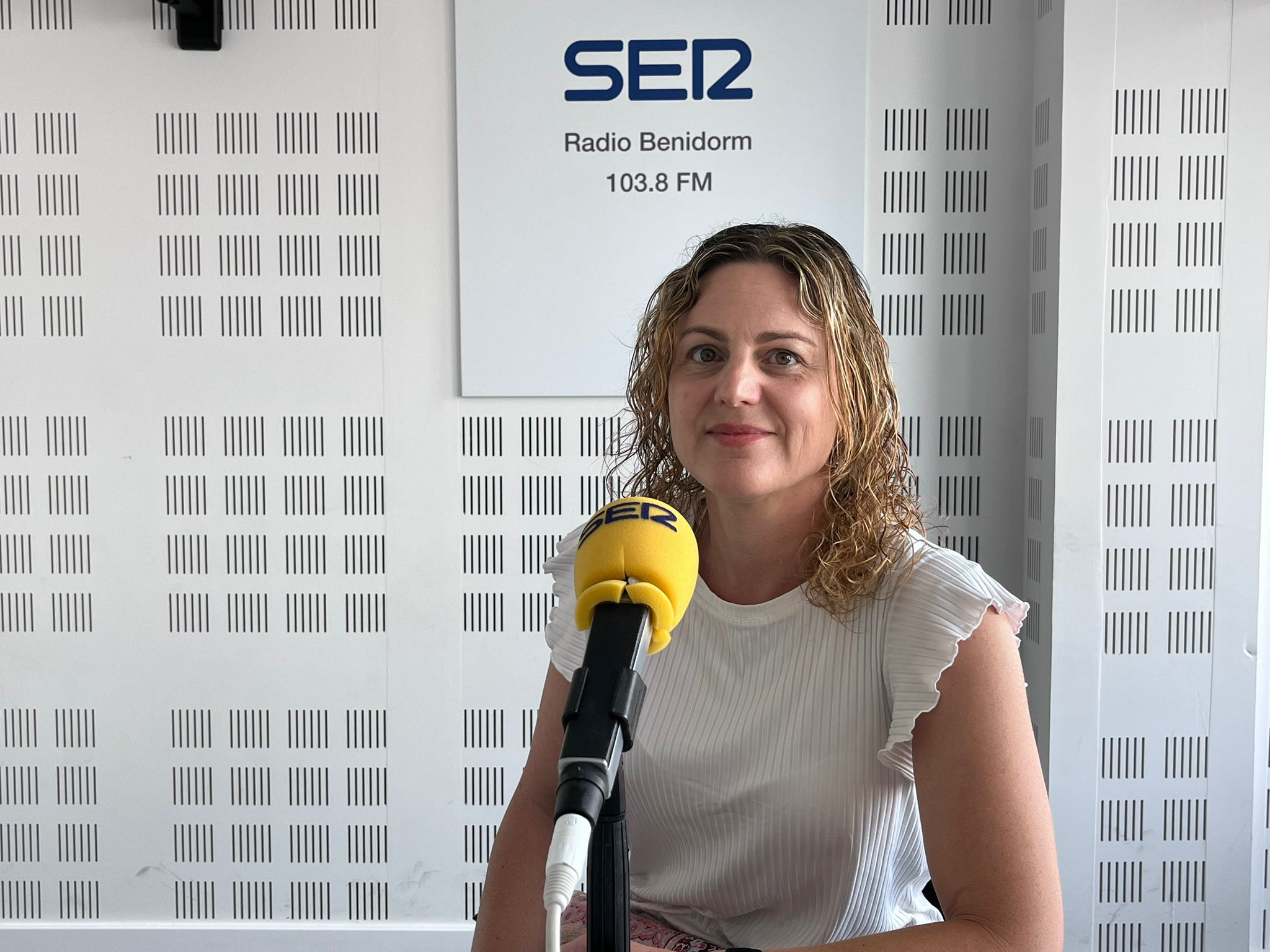 La Escuela Oficial de Idiomas de Benidorm retoma este viernes las protestas