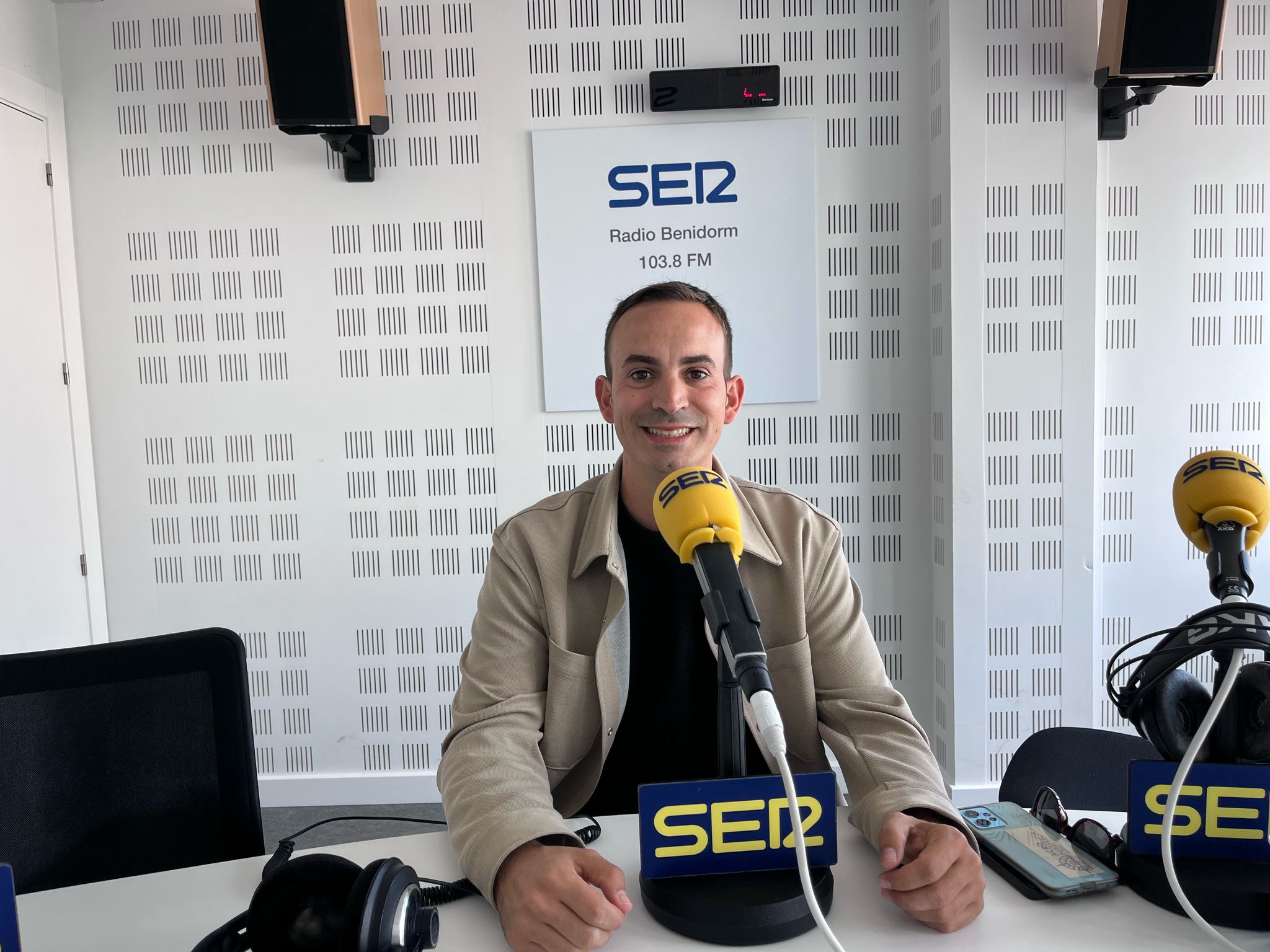 Dioni Navarro, el presidente de JOVEMPA Marina Baixa que quería ser veterinario