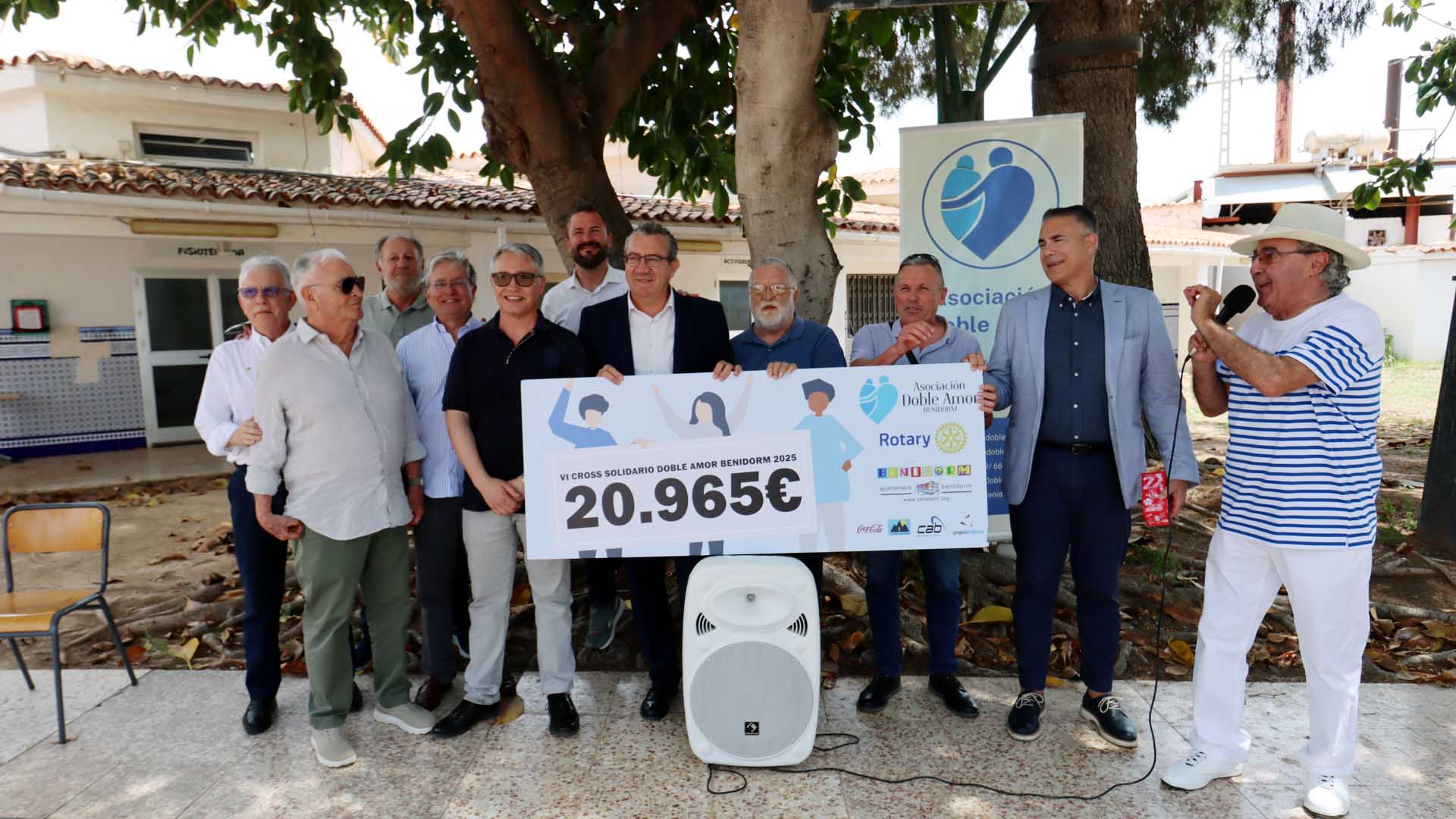 José Luís Calvo (Doble Amor): «Los ciudadanos de Benidorm y comarca son nuestra mayor red social»