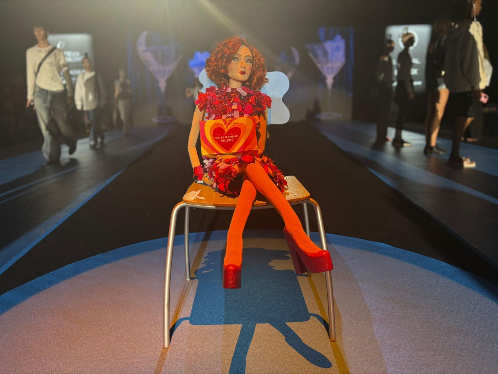 El chocolate de Villajoyosa se consolida en la pasarela de Ágatha Ruíz de la Prada