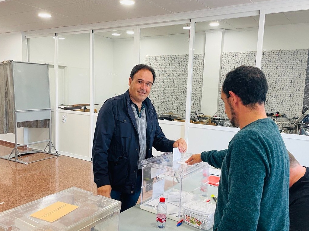 De Finestrat al Palau de la Generalitat: Juanfran Pérez Llorca y la política local