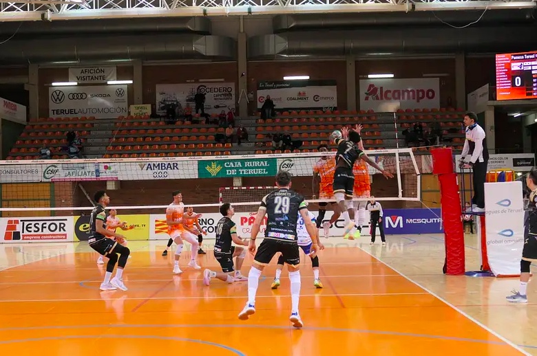 El Servigroup Benidorm cae en Teruel y ve de nuevo a San Roque en el retrovisor