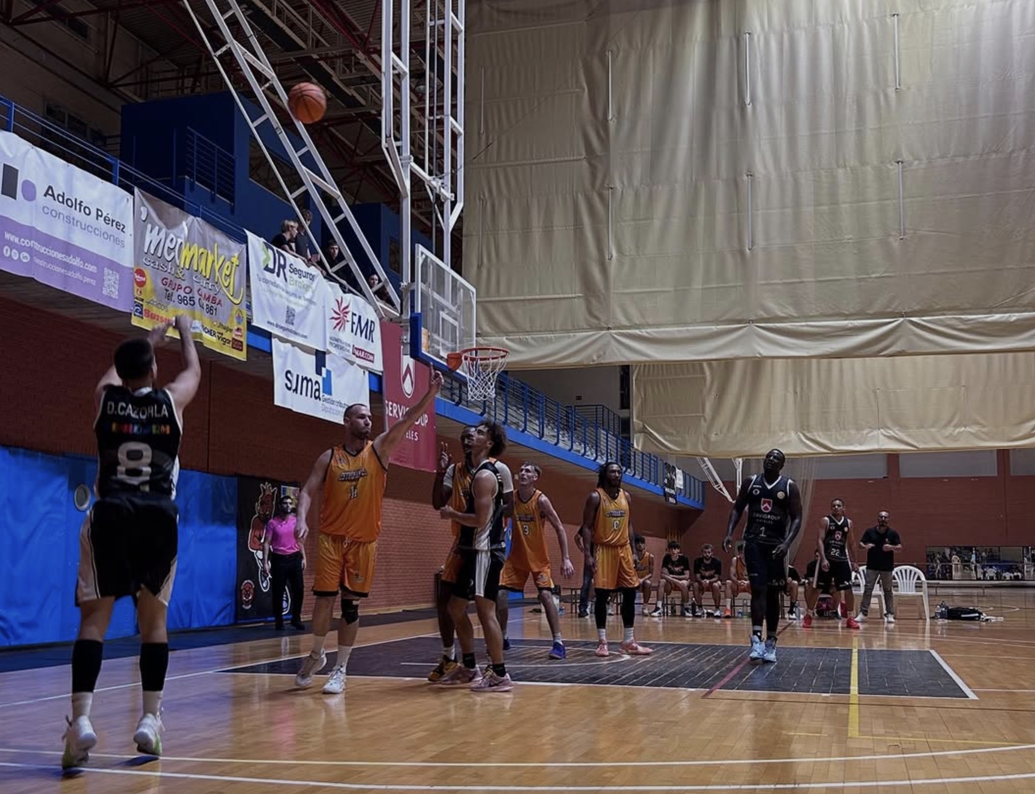 Duelo de altura en el Palau entre el Baloncesto Benidorm y el Torrent
