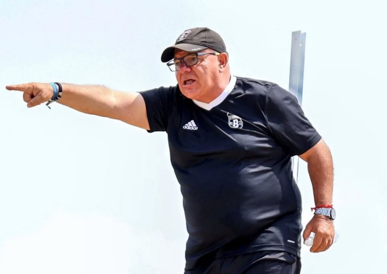 El C.F. Benidorm cesa a Javier Vidales