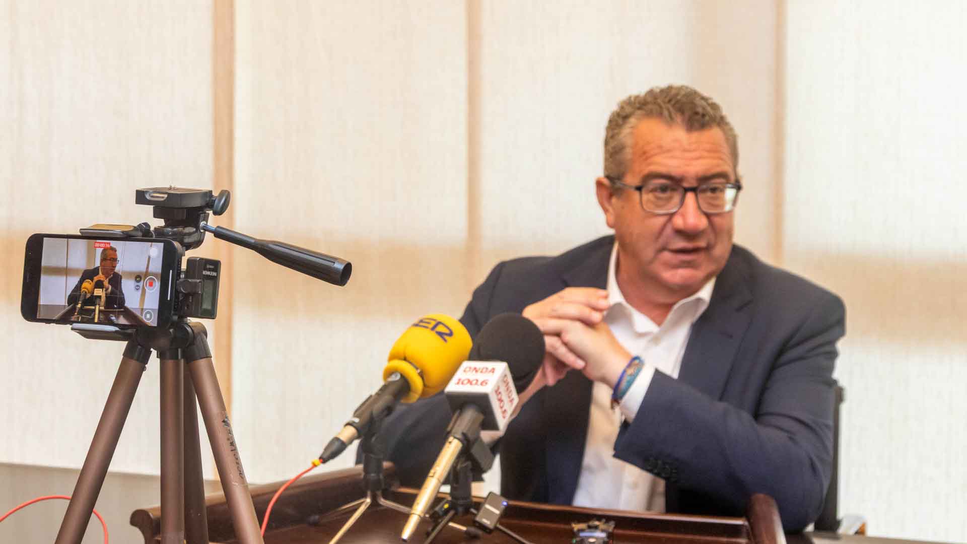 Benidorm prorroga de nuevo el servicio de limpieza y basura, caducado desde 2018