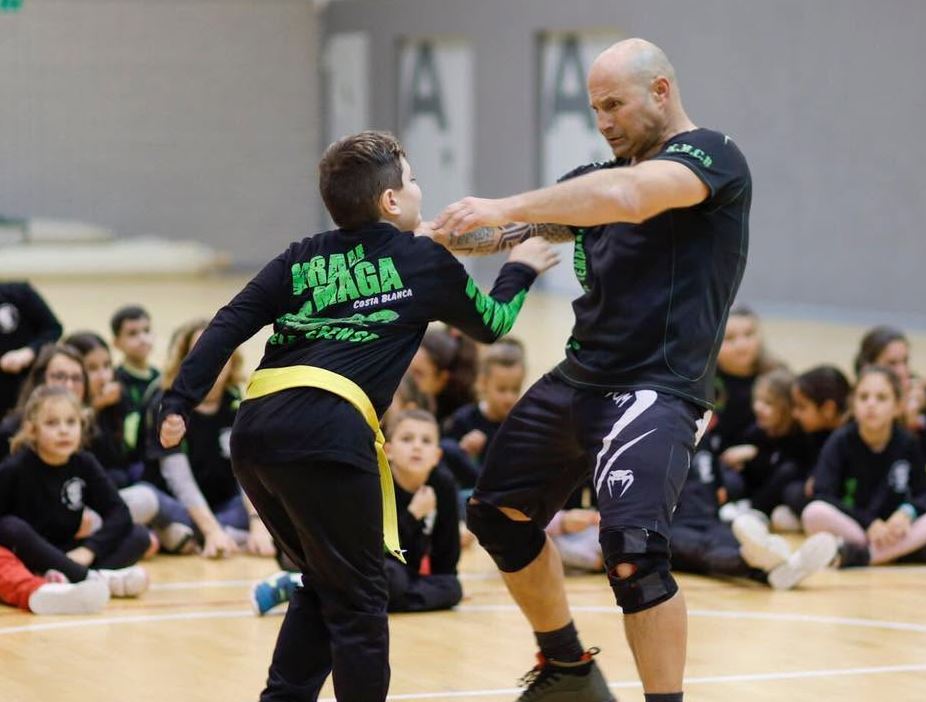Tomás López: “Con el Krav Maga damos herramientas para aprender a defenderse ante el acoso”