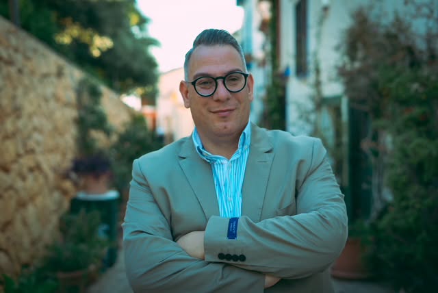 Finestrat celebrará el 9 d’Octubre con un homenaje a José Vicente Algado y una jornada festiva en el Castell