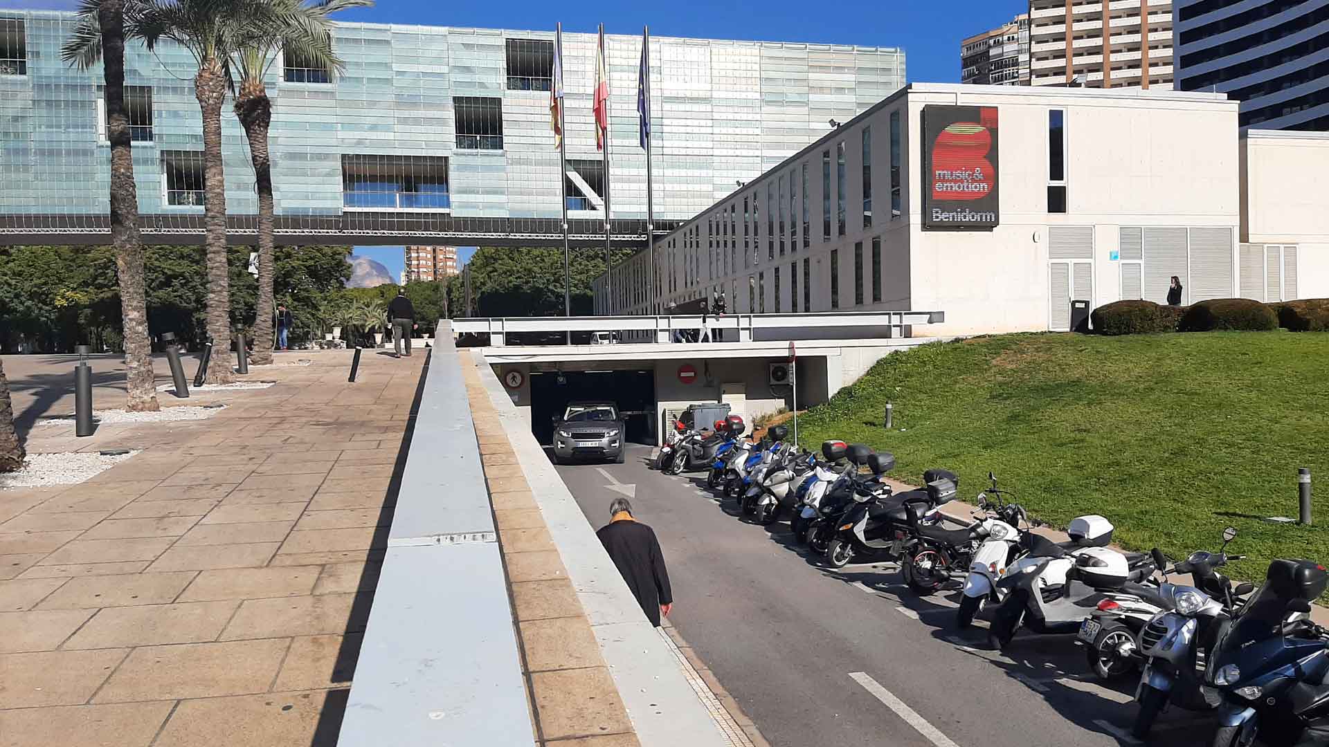 El Síndic pide al Ayuntamiento de Benidorm que atienda la petición de vivienda pública de un vecino vulnerable